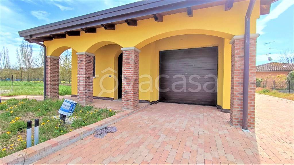 casa indipendente in vendita a Molinella