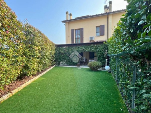 casa indipendente in vendita a Molinella in zona San Martino in Argine