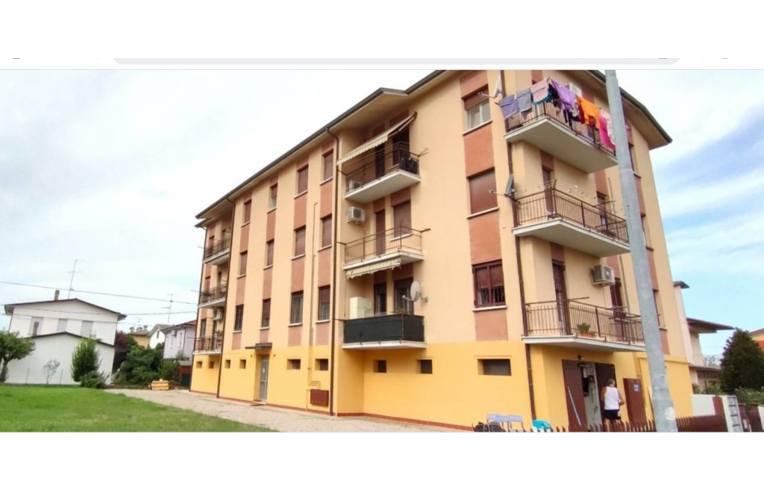 appartamento in vendita a Molinella in zona San Martino in Argine