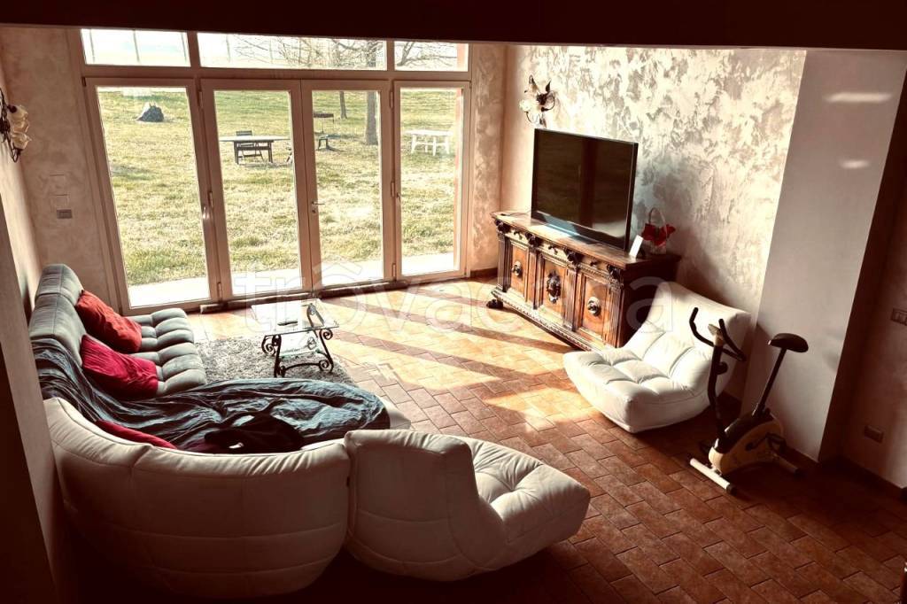 casa indipendente in vendita a Molinella in zona Marmorta