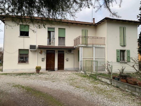 casa indipendente in vendita a Molinella