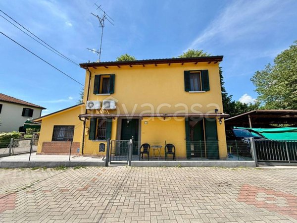 casa indipendente in vendita a Molinella in zona San Pietro Capofiume