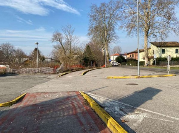 terreno edificabile in vendita a Molinella in zona Marmorta
