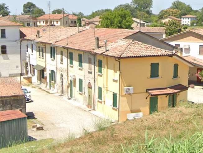 appartamento in vendita a Molinella in zona San Pietro Capofiume