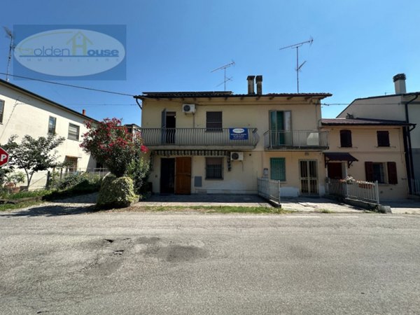 casa indipendente in vendita a Molinella in zona San Pietro Capofiume
