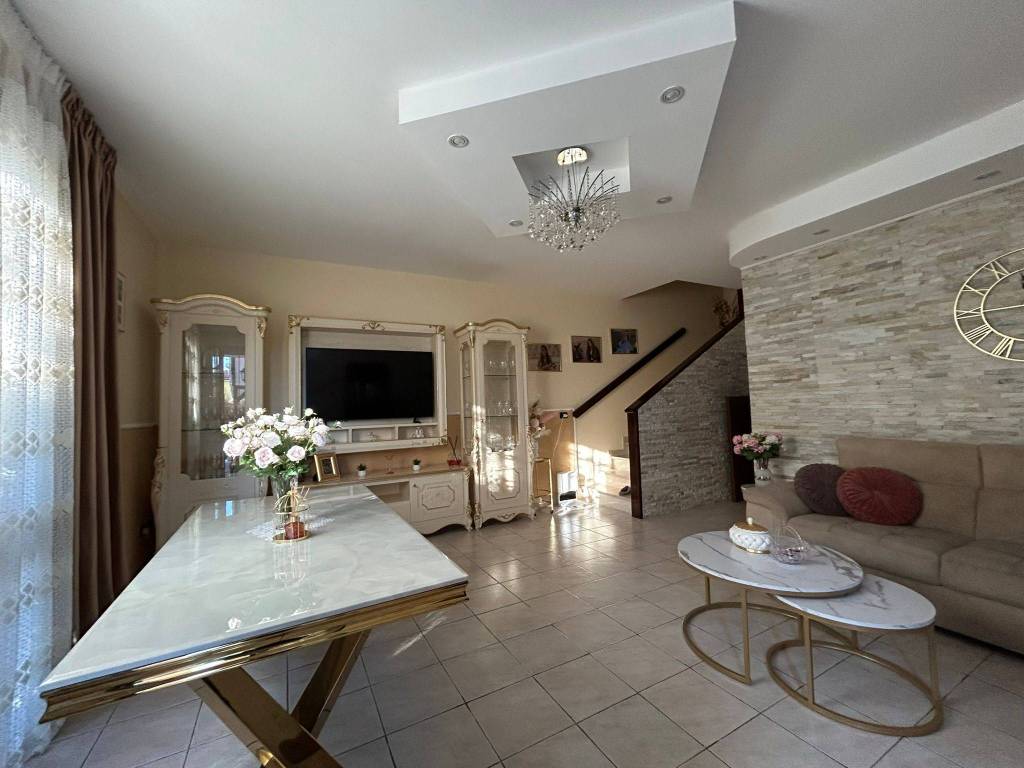 casa indipendente in vendita a Molinella