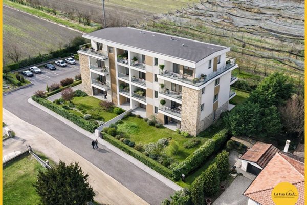 ufficio in vendita a Molinella in zona Marmorta