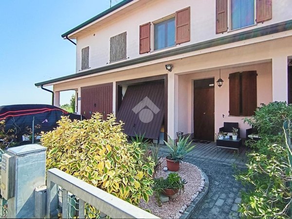 casa indipendente in vendita a Molinella in zona San Martino in Argine