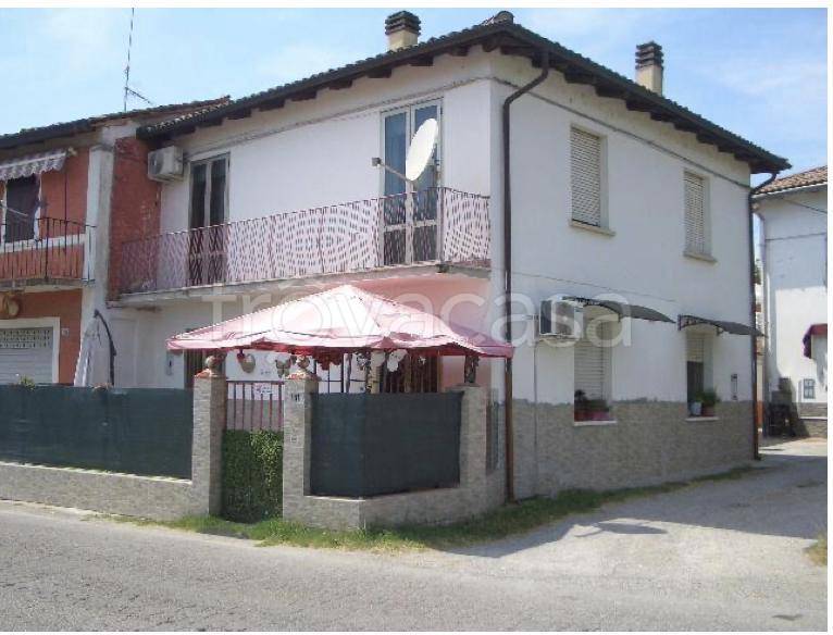 casa indipendente in vendita a Molinella in zona San Pietro Capofiume