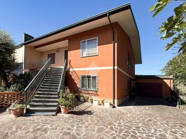 casa indipendente in vendita a Molinella