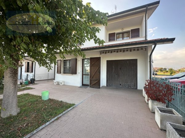 casa indipendente in vendita a Molinella