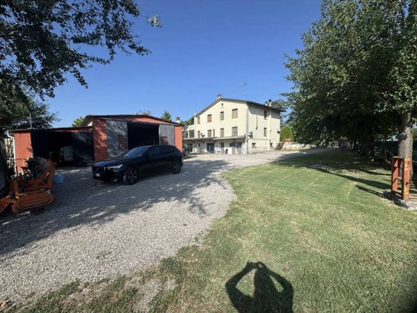 casa indipendente in vendita a Molinella in zona Selva Malvezzi