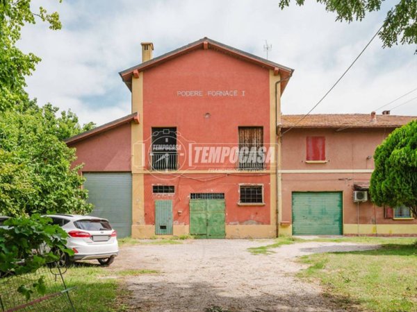 box auto in vendita a Molinella