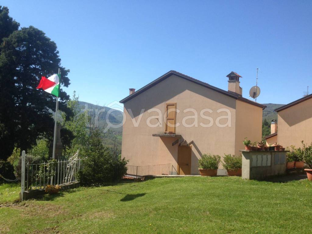 casa indipendente in vendita a Monghidoro in zona Campeggio