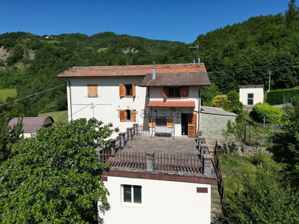 casa indipendente in vendita a Monghidoro