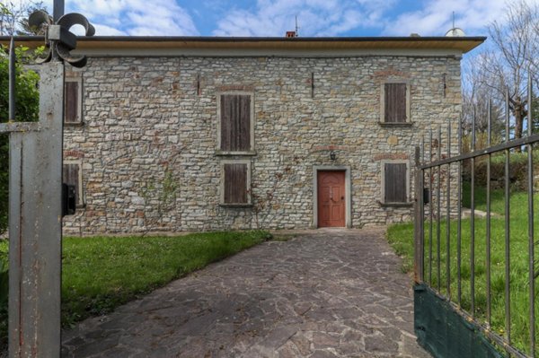 casa indipendente in vendita a Monghidoro