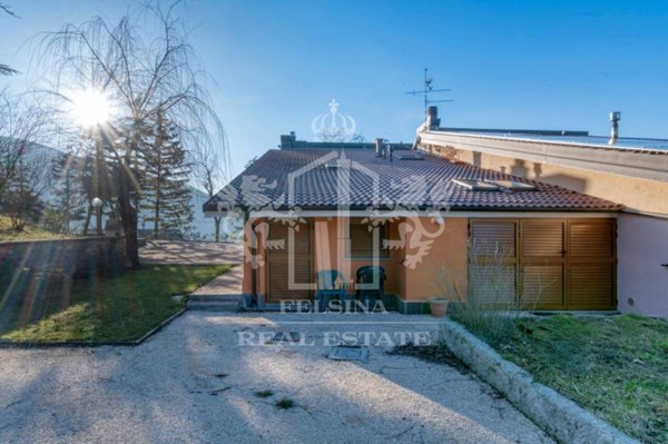 casa indipendente in vendita a Monghidoro in zona Piamaggio