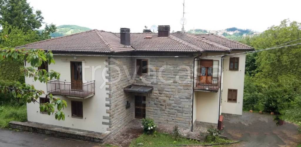 appartamento in vendita a Monghidoro in zona Piamaggio