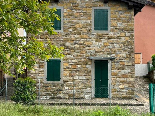 appartamento in vendita a Monghidoro