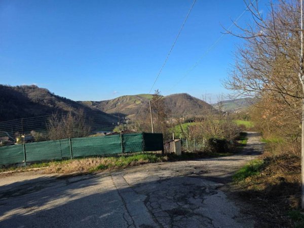 terreno agricolo in vendita a Monghidoro in zona Campeggio