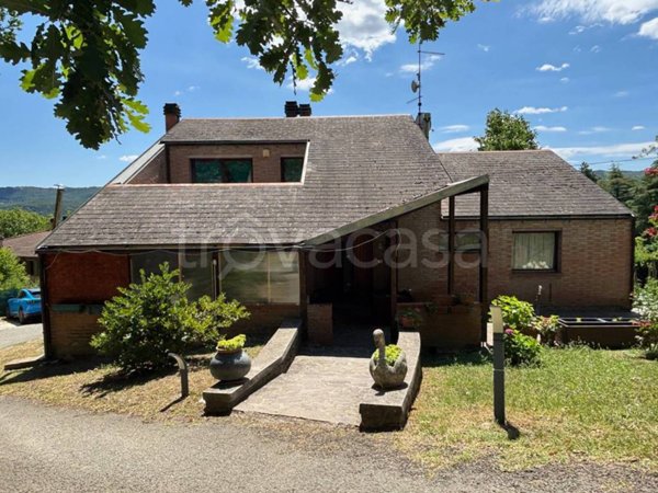 casa indipendente in vendita a Monghidoro in zona Campeggio