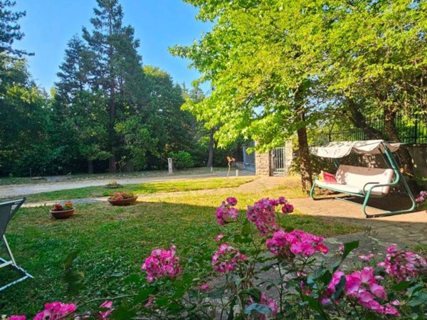 casa indipendente in vendita a Monghidoro in zona Piamaggio
