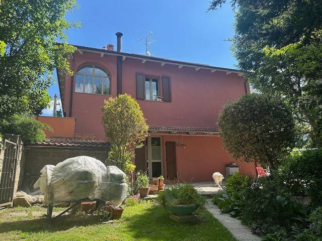 casa indipendente in vendita a Monghidoro