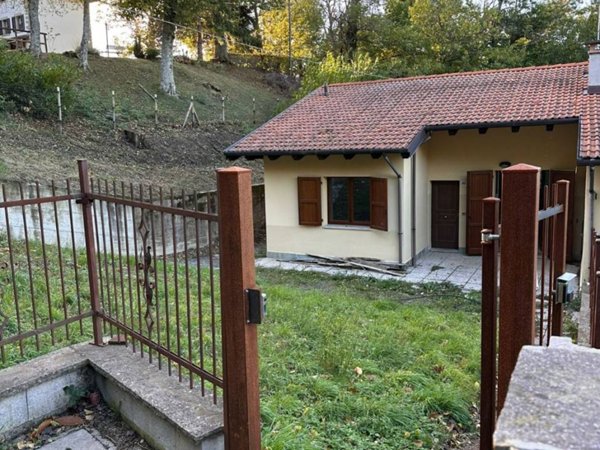 casa indipendente in vendita a Monghidoro