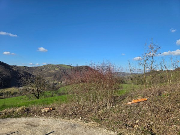 casa indipendente in vendita a Monghidoro in zona Campeggio