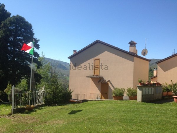 casa indipendente in vendita a Monghidoro in zona Campeggio