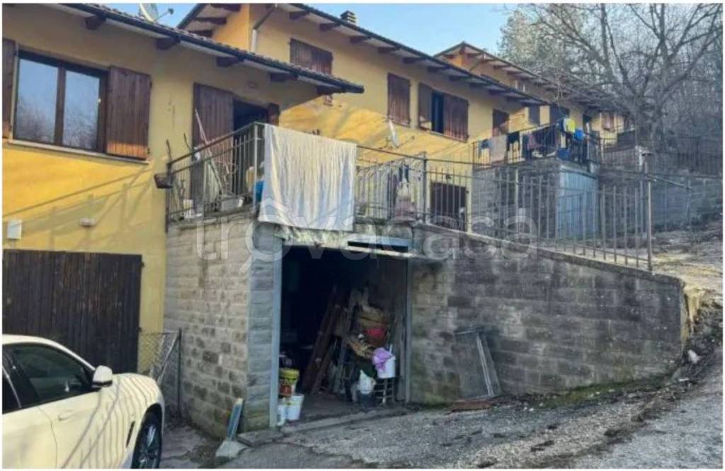 appartamento in vendita a Monghidoro in zona Campeggio