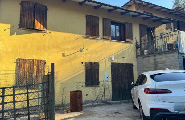 appartamento in vendita a Monghidoro in zona Campeggio