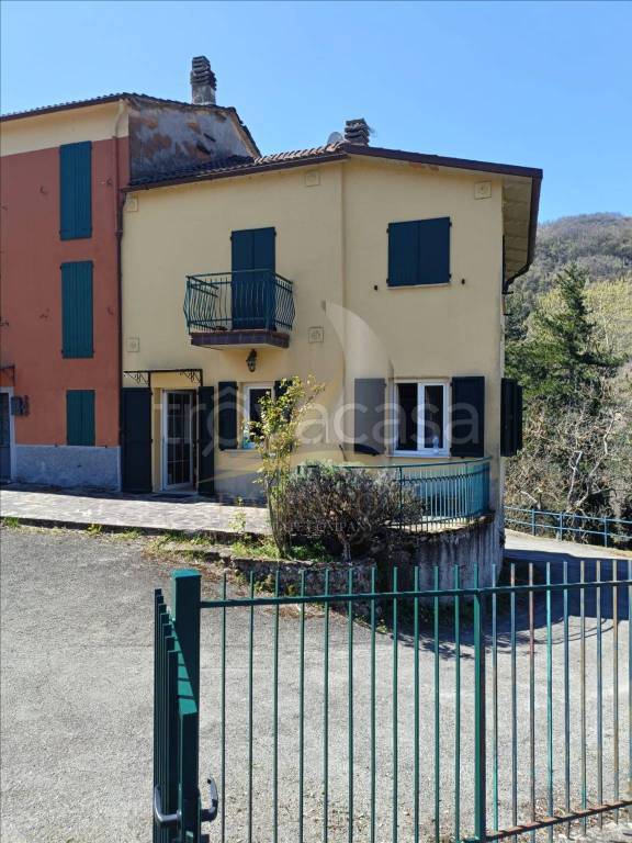 appartamento in vendita a Monghidoro in zona Vergiano