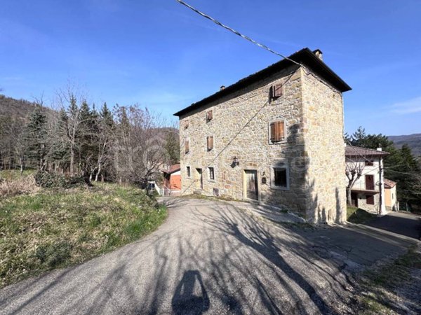 casa indipendente in vendita a Monghidoro in zona Campeggio