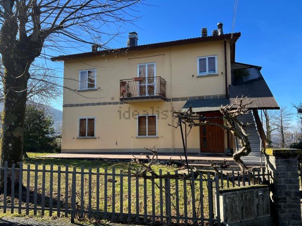 appartamento in vendita a Monghidoro in zona Piamaggio