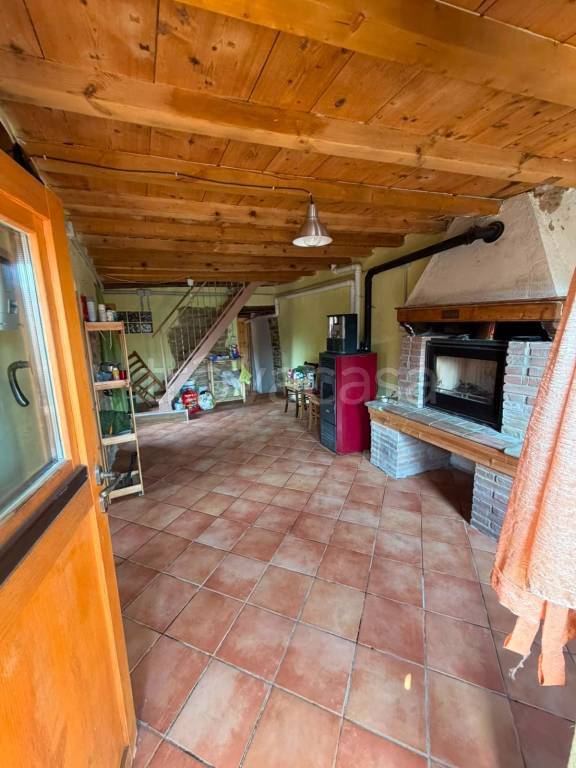 casa indipendente in vendita a Monghidoro