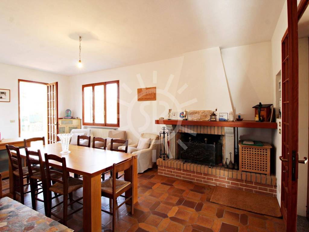 casa indipendente in vendita a Monterenzio in zona Cassano