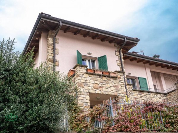 casa indipendente in vendita a Monterenzio