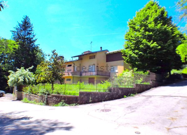 casa indipendente in vendita a Monterenzio
