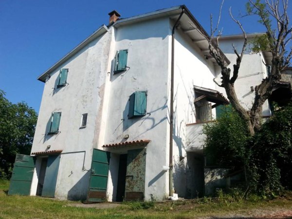 casa indipendente in vendita a Monterenzio