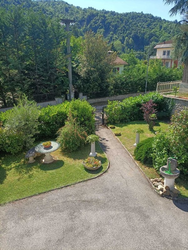 casa indipendente in vendita a Monterenzio in zona Pizzano