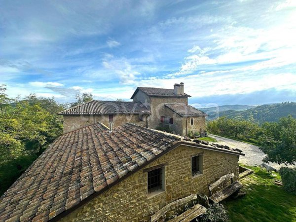 casa indipendente in vendita a Monterenzio in zona Villa di Sassonero