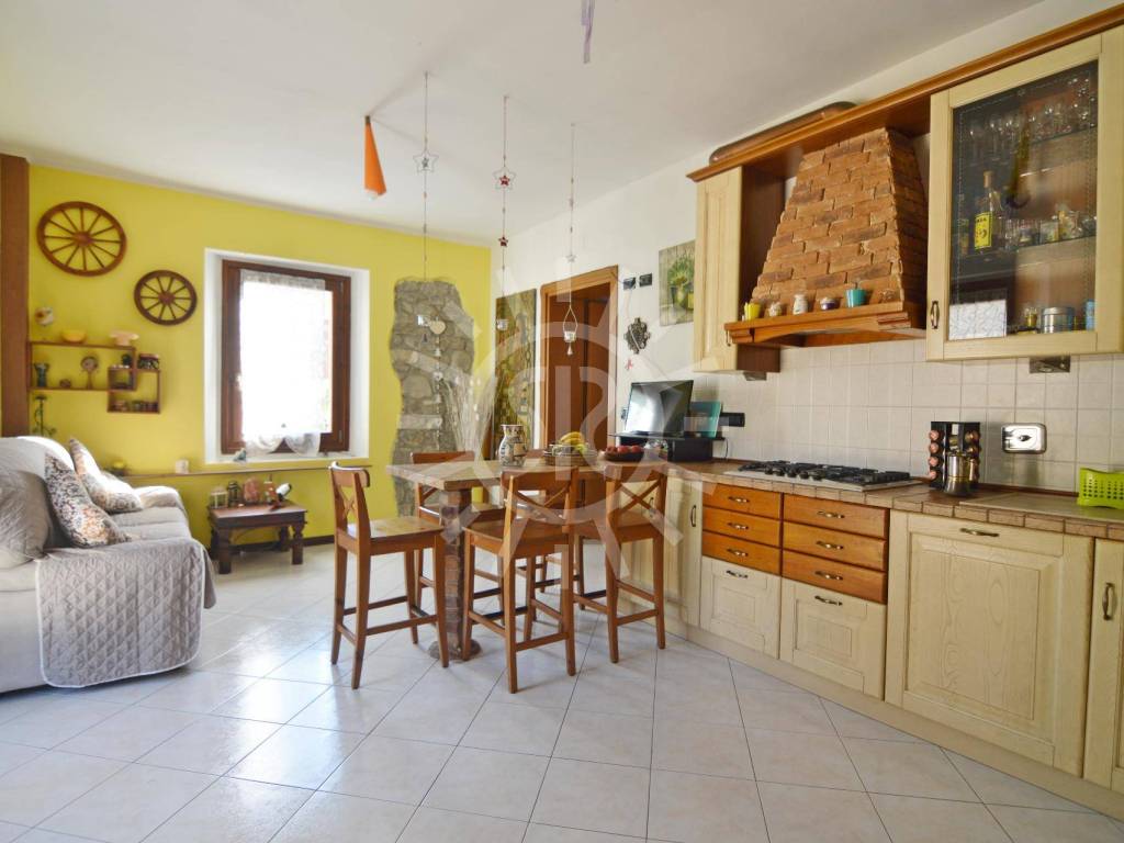 appartamento in vendita a Monterenzio in zona Savazza