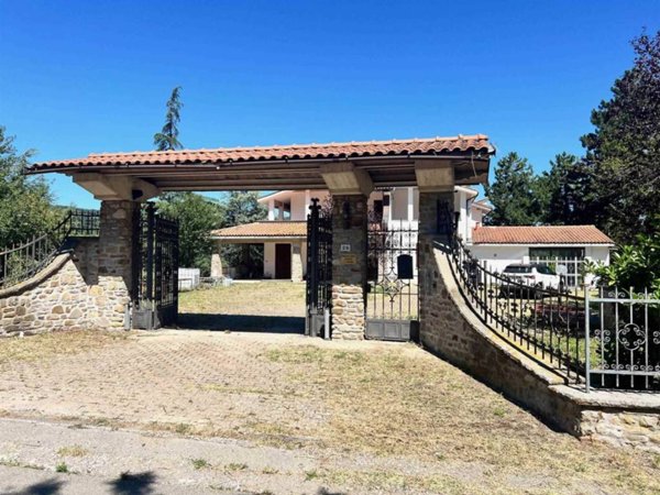casa indipendente in vendita a Monterenzio in zona Villa di Sassonero