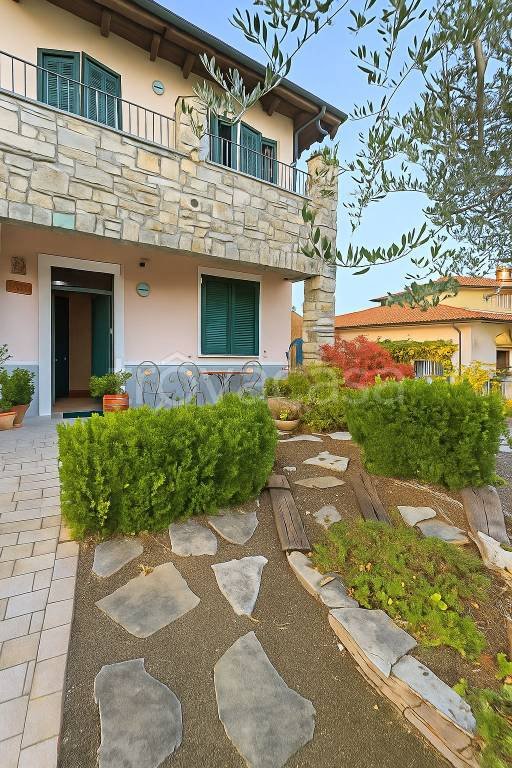 casa indipendente in vendita a Monterenzio