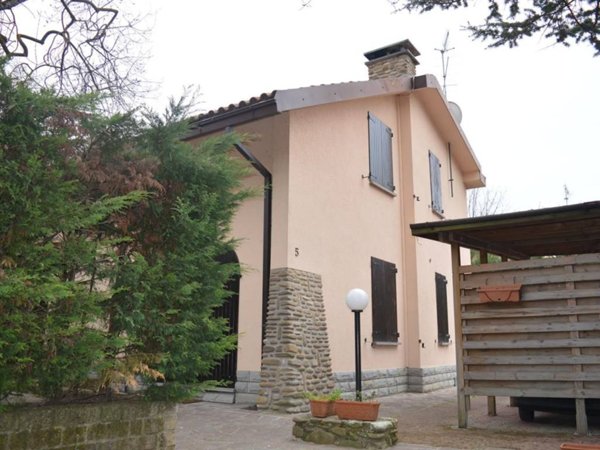 casa indipendente in vendita a Monterenzio in zona Savazza