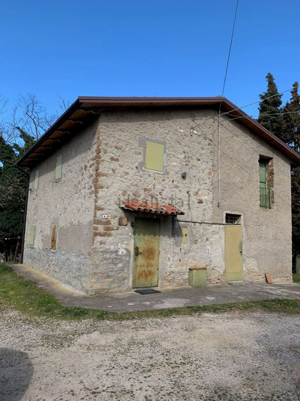 casa indipendente in vendita a Monterenzio