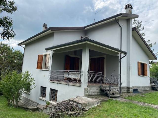 casa indipendente in vendita a Monterenzio in zona Cassano