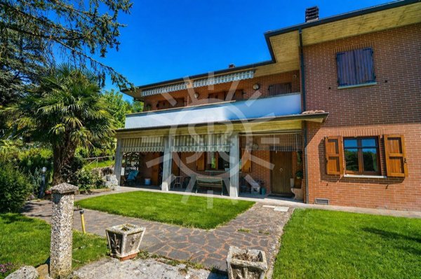 esavano in vendita a Monterenzio