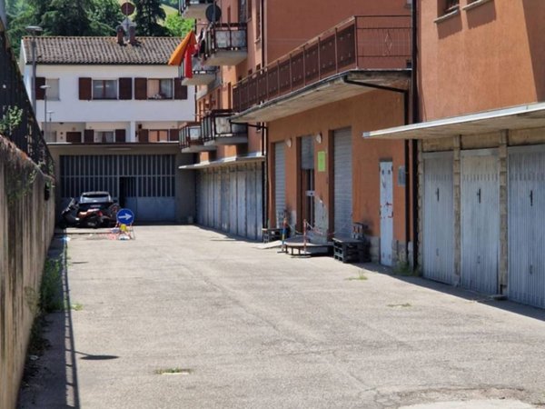 locale commerciale in vendita a Monterenzio in zona Bisano